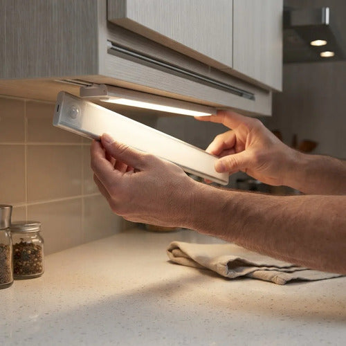 Lámpara Led Sensor Movimiento Recargable Magnética 60cm Cálida / Neutra / Fría