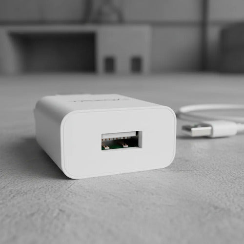 Cargador Pared Usb Cable Usb Ios Celular Carga Rapida 18w Blanco