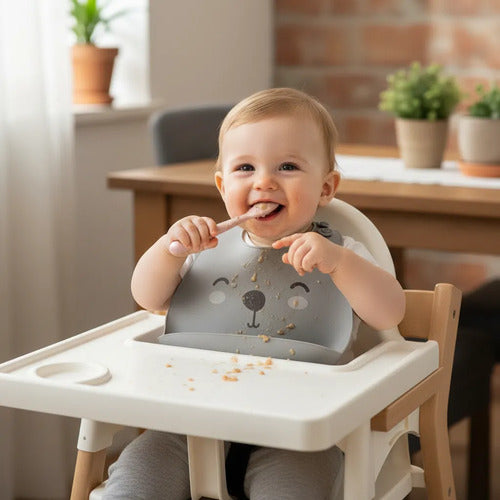 Kit Set Infantil Babero Cuchara Bebé Pack X2 Piezas Hogar Aleatorio