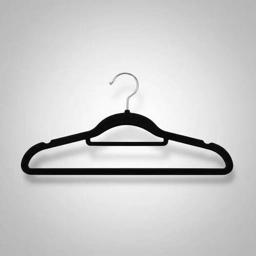 Perchas De Terciopelo Antideslizantes Ropa Pack X5 42cm Negro