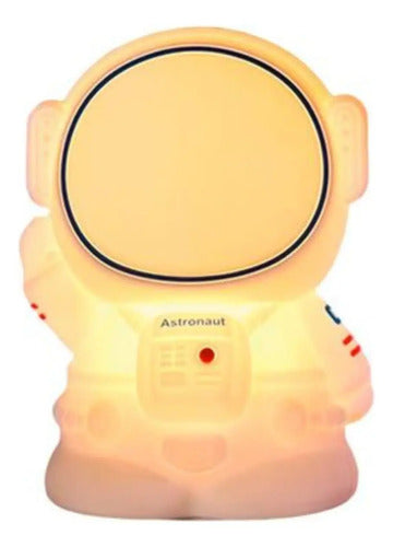 Lampara Veladora Silicona Luz Led Multicolor Astronauta Blanco Varios