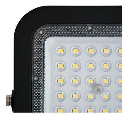 Foco Solar Led 150w Reflector Exterior Con Control Remoto Negro Blanco Frío