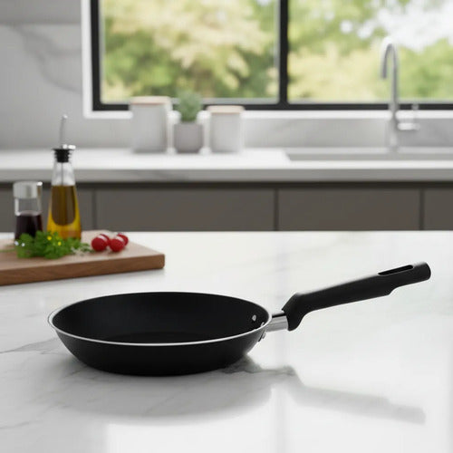 Sartén Antiadherente 24cm Cocina Mango Práctico Liviano Negro