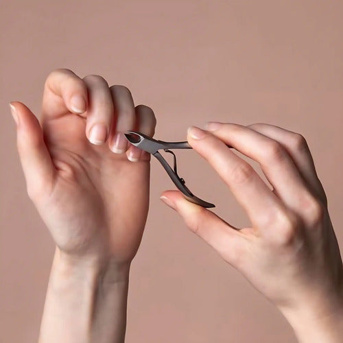 Alicate Corta Cuticula Uñas Manicura Pedicura Plateado