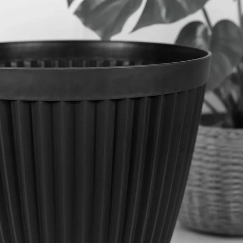 Maceta Plástica Redonda 30x28.5cm Jardín Flores Plantas Gris Negro