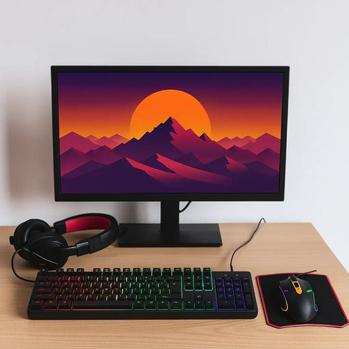Combo Teclado Mouse Auricular Y Mousepad Gamer Con Cable Negro
