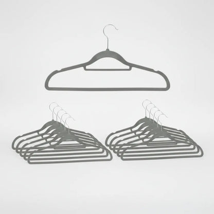 Perchas Terciopelo Antideslizantes Pack X10 42cm Ropa Gris