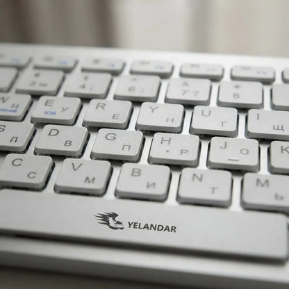 Teclado Inalámbrico Bluetooth Español Metal Multisistema Blanco Español Latinoamericano