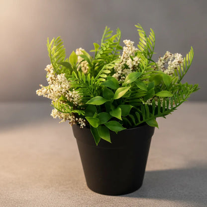 Maceta Con Planta Artificial Decorativa Lirio 15cm Jardin Aleatorio