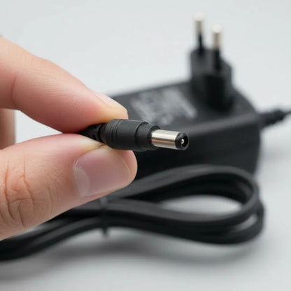 Transformador Fuente Adaptador 9v 2a Audio Led Dc 220v Negro