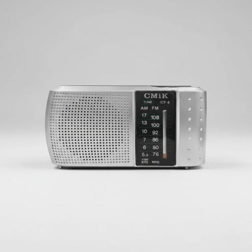 Radio Portátil Am Fm Cmik Mini Bolsillo Jack 3.5 Auricular Blanco