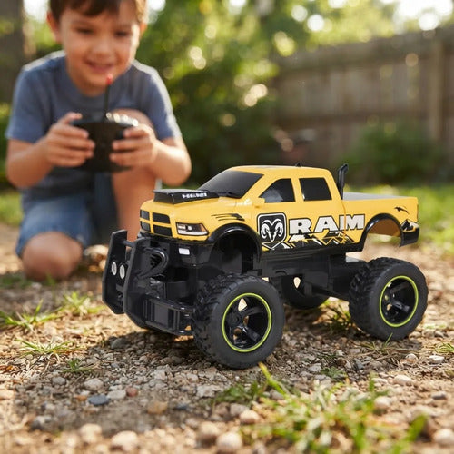 Camioneta 4x4 Control Remoto Todoterreno Escala 1:14 Amarillo