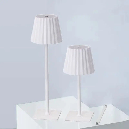 Lampara Velador Led Recargable Usb Tactil Mesa De Luz Blanco