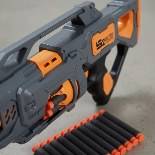 Pistola Lanzadora Espuma 20 Dardos Vibración Pilas 45cm Gris Negro Y Naranja