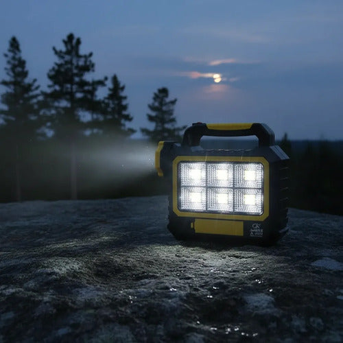Foco Linterna Reflector Led Recargable Panel Solar Portatil Blanco Frío Amarillo Con Negro