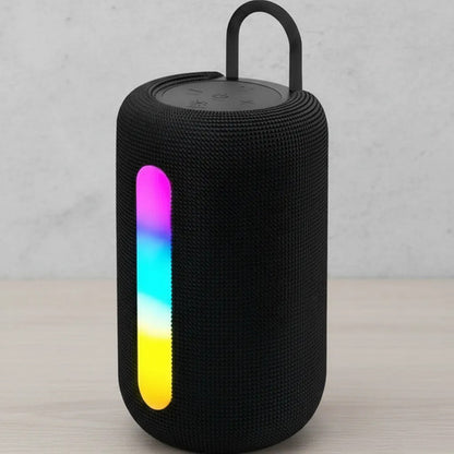 Parlante Portátil Bluetooth Tws Tf Fm Aux 3.5 Rgb 800mah 10w Aleatorio