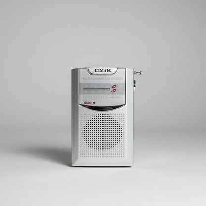 Radio Am Fm Portátil Pilas Aa Salida 3.5 Receptor Bolsillo Gris