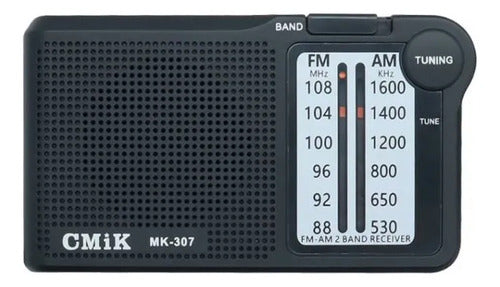 Radio Portátil Am Fm Recargable Bolsillo 3.5 Mini Compacta Negro