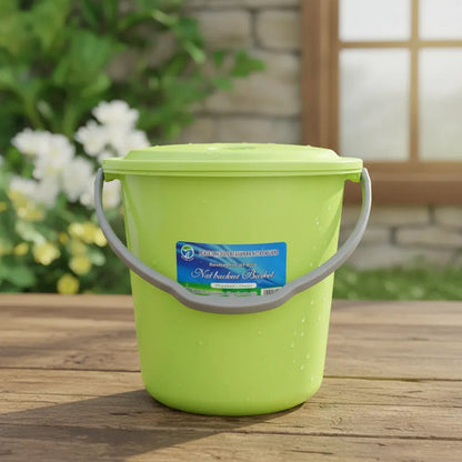 Balde Multiuso Plástico Manija Tapa Asa 29x30cm Jardín Baño Verde