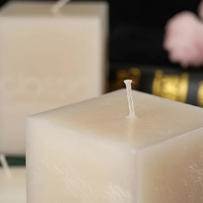 Vela Aromática Perfumada Vainilla Cuadrada 7x7,5cm Cera 38hr Crema