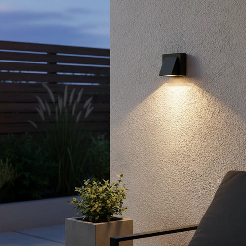 Aplique Pared Exterior Luminaria Foco Unidireccional Lampara