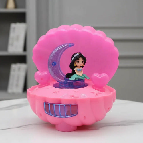 Caja Musical Infantil Veladora Luces Proyectoras Muñeca Giro Rosa
