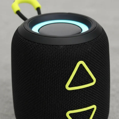 Parlante Portátil Bluetooth 15w Tws Fm Usb Luz Rgb Radio Aleatorio - 4 Colores