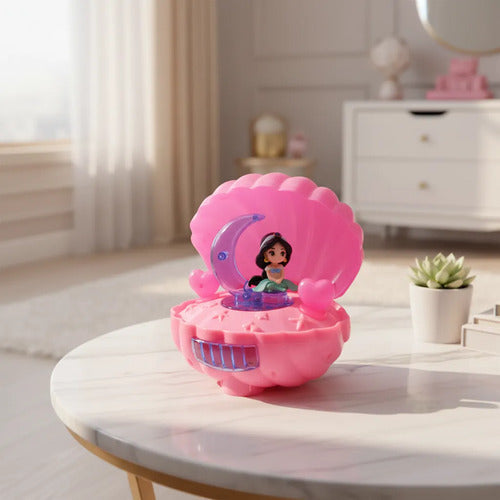 Caja Musical Infantil Veladora Luces Proyectoras Muñeca Giro Rosa